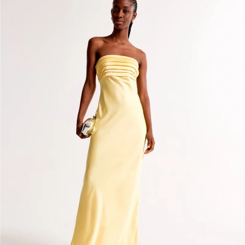Abercrombie & Fitch | Dresses | Abercrombie Strapless Silk Slinky Dress | Poshmark Abercrombie & Fitch | Dresses | Abercrombie Strapless Silk Slinky Dress | Poshmark